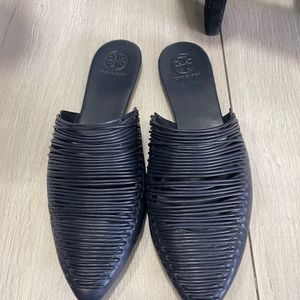 Tory Burch, Navy 8 slides